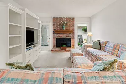 8741 Fieldgate Drive, Charlotte, NC 28277 - Photo 9