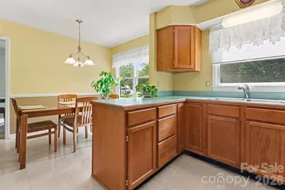 8741 Fieldgate Drive, Charlotte, NC 28277 - Photo 13
