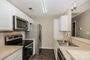 2170 Wexford Way, Statesville, NC 28625 - Photo 3