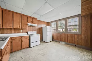 43 Boyden St, Badin, NC 28009 - Photo 13