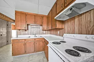 43 Boyden St, Badin, NC 28009 - Photo 15