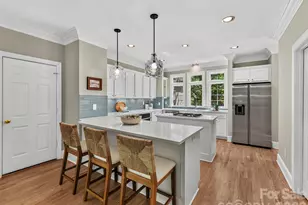 3520 Providence Plantation Ln, Charlotte, NC 28270 - Photo 11