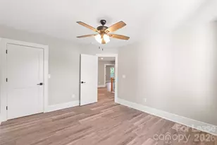 3905 Plainview Rd, Charlotte, NC 28208 - Photo 41