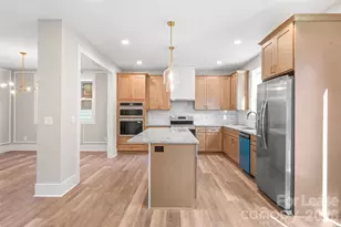 3905 Plainview Rd, Charlotte, NC 28208 - Photo 15