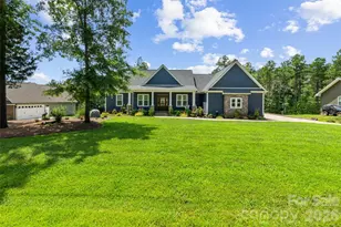 1607 Aragon Beach Rd, Rock Hill, SC 29732 - Photo 3