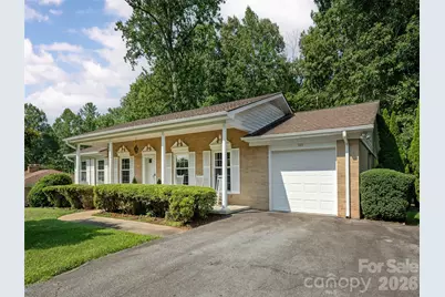 303 Tree Haven Boulevard, Hendersonville, NC 28791 - Photo 3