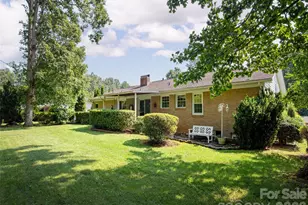 303 Tree Haven Blvd, Hendersonville, NC 28791 - Photo 33