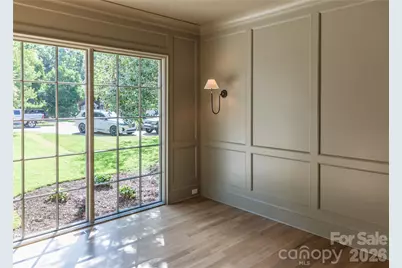 1220 Biltmore Drive, Charlotte, NC 28207 - Photo 7