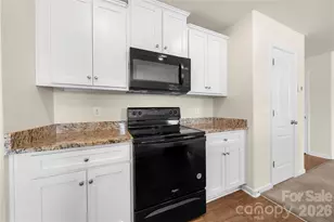3214 Ellingford Rd, Charlotte, NC 28214 - Photo 13