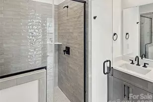 3716 S Tryon St, Charlotte, NC 28217 - Photo 5