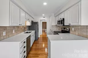 20407 Harborgate Ct, Cornelius, NC 28031 - Photo 13