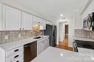 20407 Harborgate Ct, Cornelius, NC 28031 - Photo 15