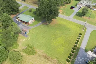 8099 River Bend Dr, Claremont, NC 28610 - Photo 29