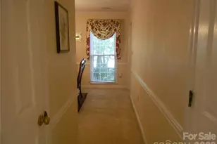 4002 Trehurst Ct, Charlotte, NC 28269 - Photo 7