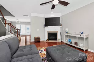 1060 Drayton Ct, Fort Mill, SC 29708 - Photo 7