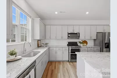 10126 Hemingway Place, Charlotte, NC 28227 - Photo 13
