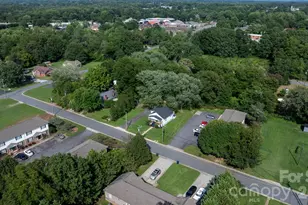 1320 14th St Dr NE, Hickory, NC 28601 - Photo 33