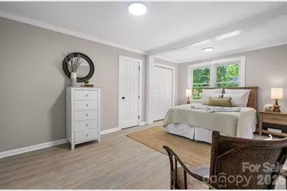 1320 14th Street Drive NE, Hickory, NC 28601 - Photo 19