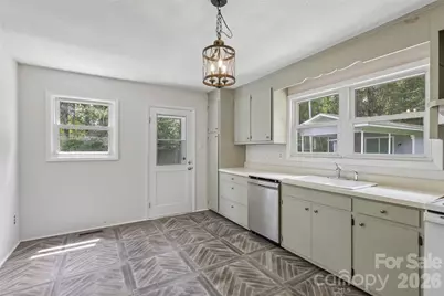 33269 Courtland Drive, Albemarle, NC 28001 - Photo 3