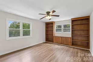 33269 Courtland Dr, Albemarle, NC 28001 - Photo 9