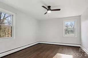 225 Valleyview Pl, Salisbury, NC 28144 - Photo 9