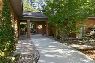 316 Riverwood Rd, Mooresville, NC 28117 - Photo 3