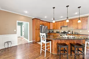 1134 Oakwood Dr, Chester, SC 29706 - Photo 9