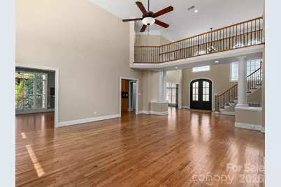8801 Man Of War Drive, Waxhaw, NC 28173 - Photo 5
