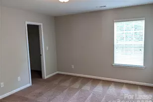 6515 Eastfield Park Dr, Charlotte, NC 28269 - Photo 9