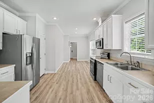 303 Hardin Cir, Grover, NC 28073 - Photo 11