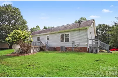 303 Hardin Circle, Grover, NC 28073 - Photo 35