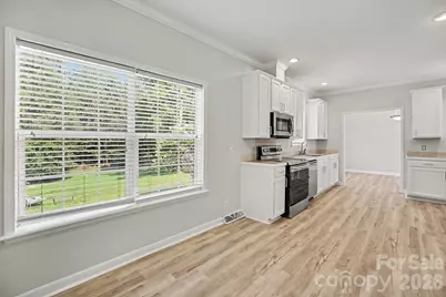 303 Hardin Circle, Grover, NC 28073 - Photo 13