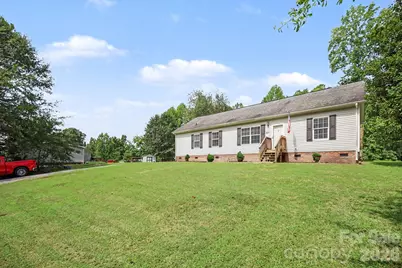 303 Hardin Circle, Grover, NC 28073 - Photo 3