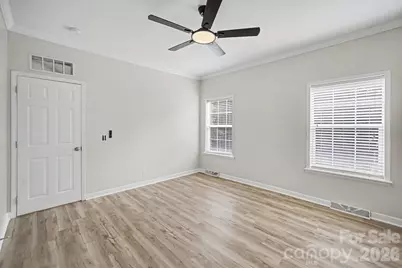 303 Hardin Circle, Grover, NC 28073 - Photo 7