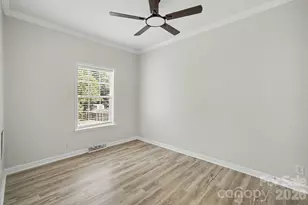 303 Hardin Cir, Grover, NC 28073 - Photo 25