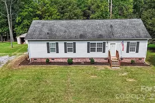 303 Hardin Cir, Grover, NC 28073 - Photo 43