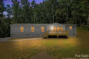 93 Foxcroft Ln, Flat Rock, NC 28792 - Photo 1