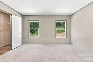 93 Foxcroft Ln, Flat Rock, NC 28792 - Photo 35