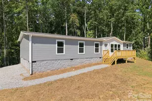 93 Foxcroft Ln, Flat Rock, NC 28792 - Photo 3