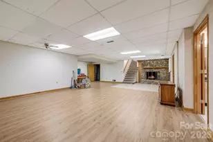 11 E Ridgeway Dr, Weaverville, NC 28787 - Photo 31