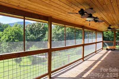 24 Karis Lane, Clyde, NC 28721 - Photo 5