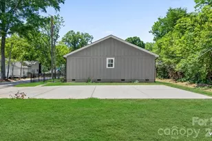 3320 Boyd St, Charlotte, NC 28208 - Photo 5