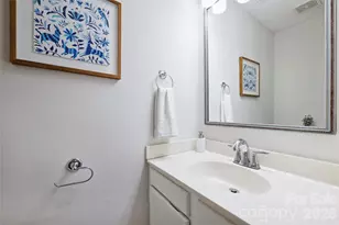 7224 Canyon Dr, Charlotte, NC 28262 - Photo 13