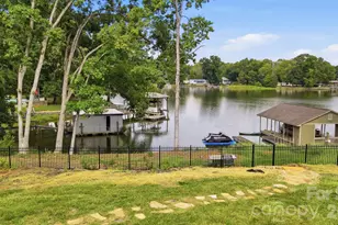 1920 Marlin Dr, Lake Wylie, SC 29710 - Photo 7