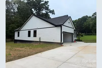 651  Bishs Way, Bishs Way, Lincolnton, NC 28092 - Photo 3