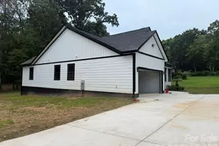 651 Bishs Way Bishs Way, Lincolnton, NC 28092 - Photo 3