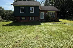 3695 Commanche Ct, Lenoir, NC 28645 - Photo 1