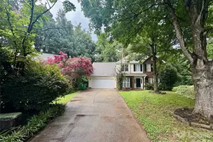 5517 Brook Falls Ct, Charlotte, NC 28269 - Photo 1