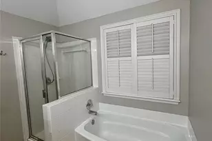 5517 Brook Falls Ct, Charlotte, NC 28269 - Photo 29
