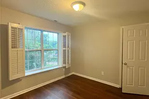 5517 Brook Falls Ct, Charlotte, NC 28269 - Photo 35